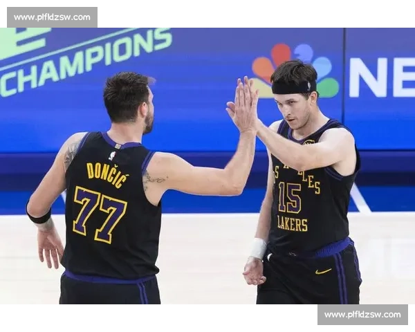 NBA总决赛湖人对阵热火阵容解析与冠军走向前瞻核心球星战术博弈